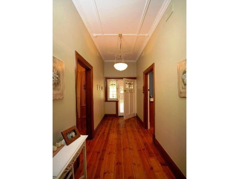 100 Avenue Road, Clarence Gardens SA 5039