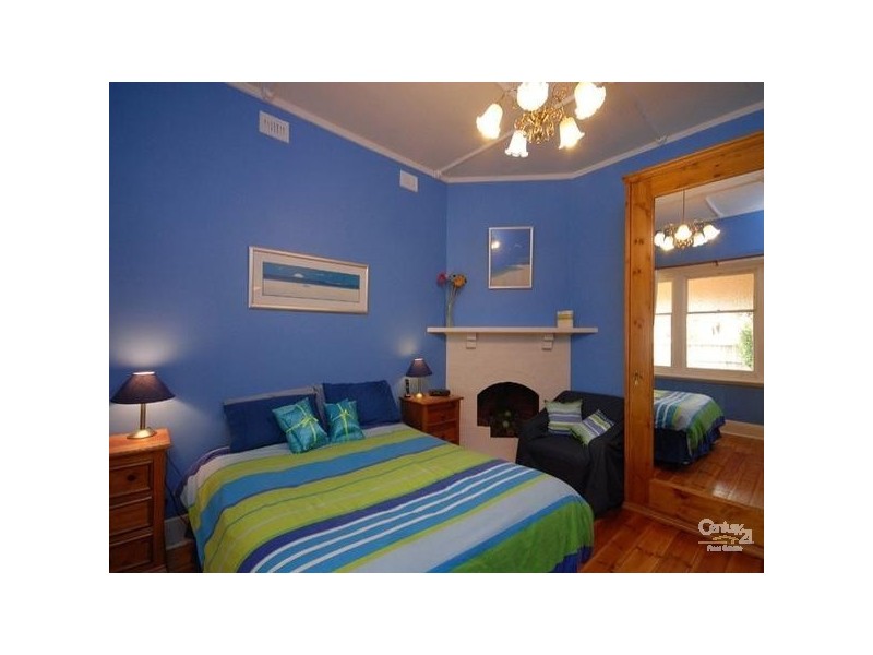 100 Avenue Road, Clarence Gardens SA 5039