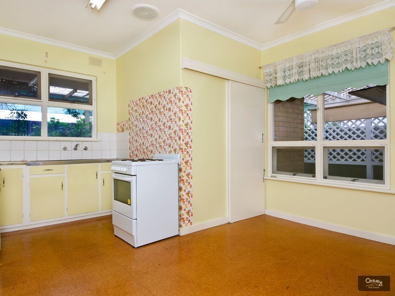 4/18  Pleasant Avenue, Glandore SA 5037