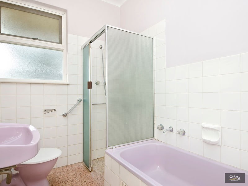 4/18  Pleasant Avenue, Glandore SA 5037