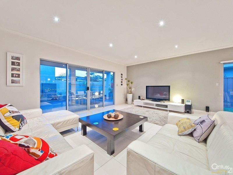 21a Whiteleaf Crescent, Glengowrie SA 5044