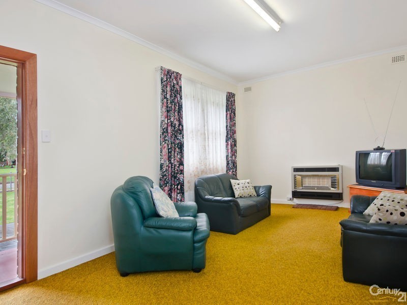 2 Willmott Avenue, Daw Park SA 5041