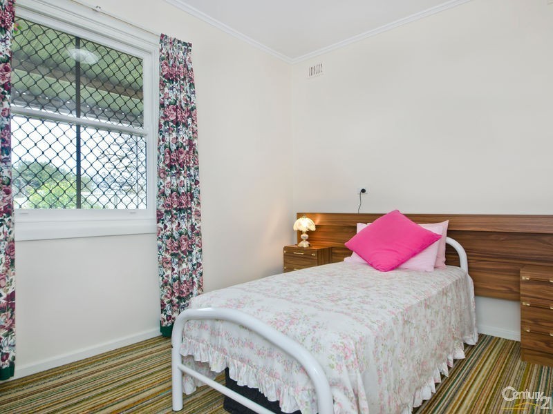 2 Willmott Avenue, Daw Park SA 5041