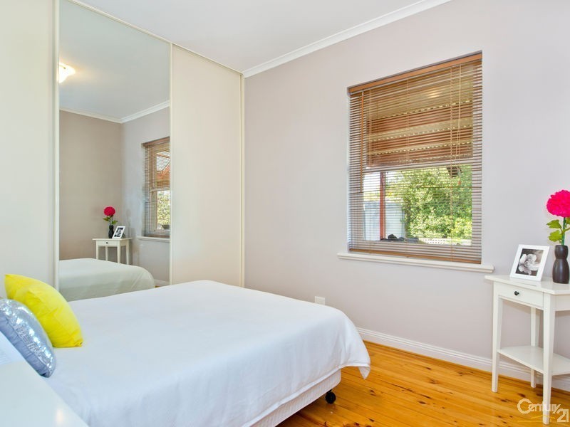 12 Gladys Street, Clarence Gardens SA 5039