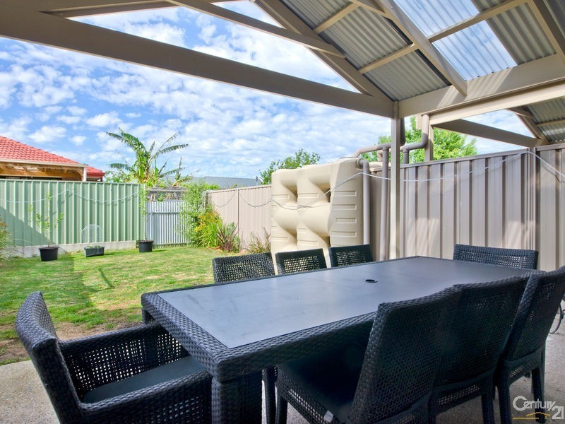 82 Tiparra Avenue, Park Holme SA 5043