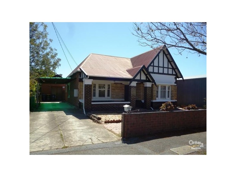 2 Laught Avenue, Black Forest SA 5035