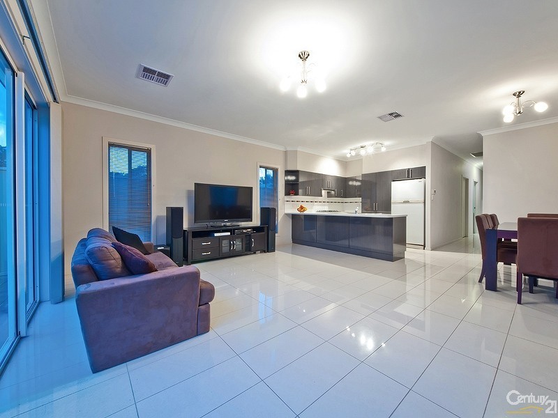 15a Owen Street, Seaton SA 5023