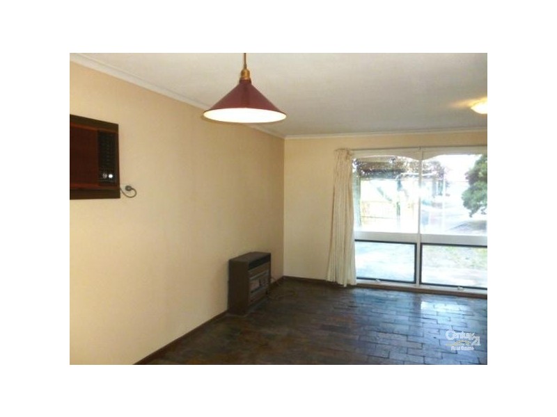 36 Oakridge Road, Aberfoyle Park SA 5159