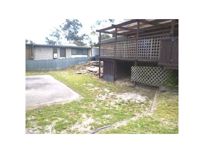 36 Oakridge Road, Aberfoyle Park SA 5159