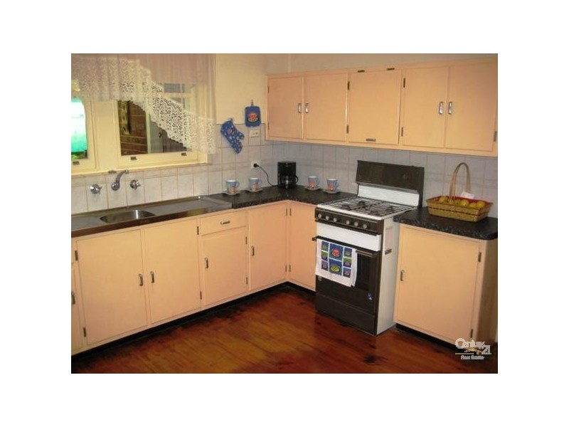 4A Ackland Avenue, Clarence Gardens SA 5039