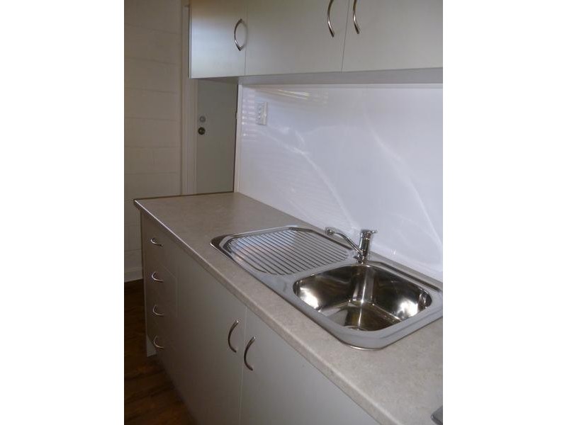 3/5 Simpson Street, Salisbury East SA 5109