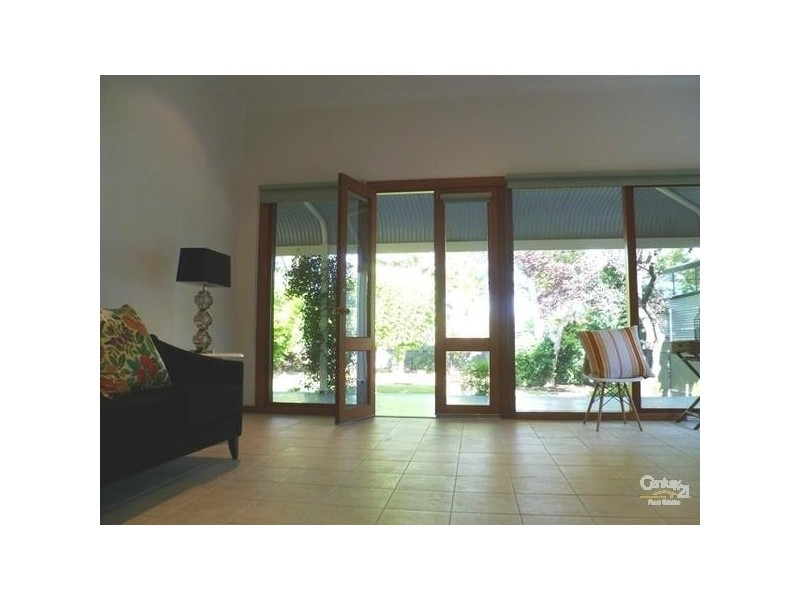 3 Desaumarez Street, Kensington Park SA 5068