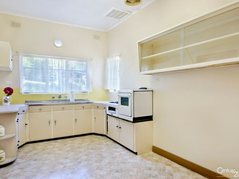 8 Highland Avenue, Torrens Park SA 5062