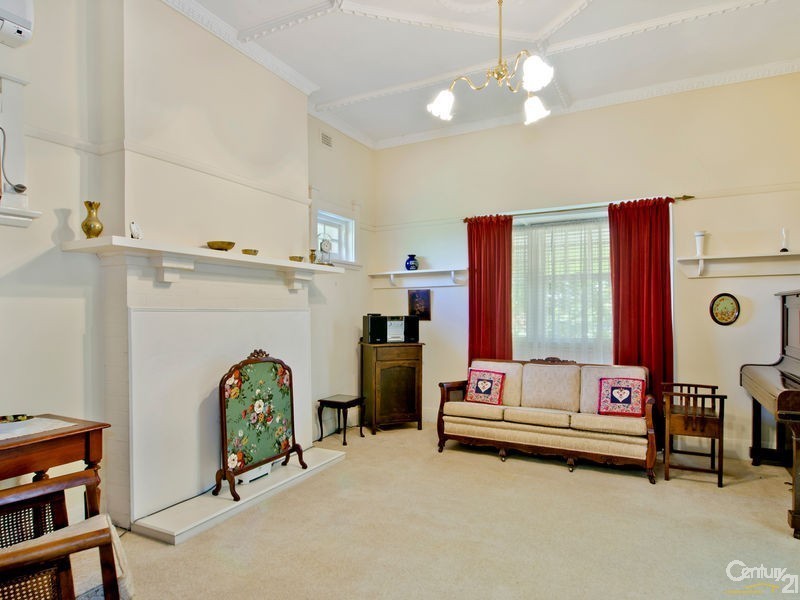 4 Claire Street, Lower Mitcham SA 5062