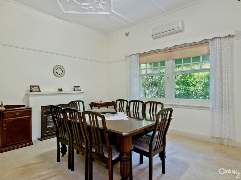 4 Claire Street, Lower Mitcham SA 5062