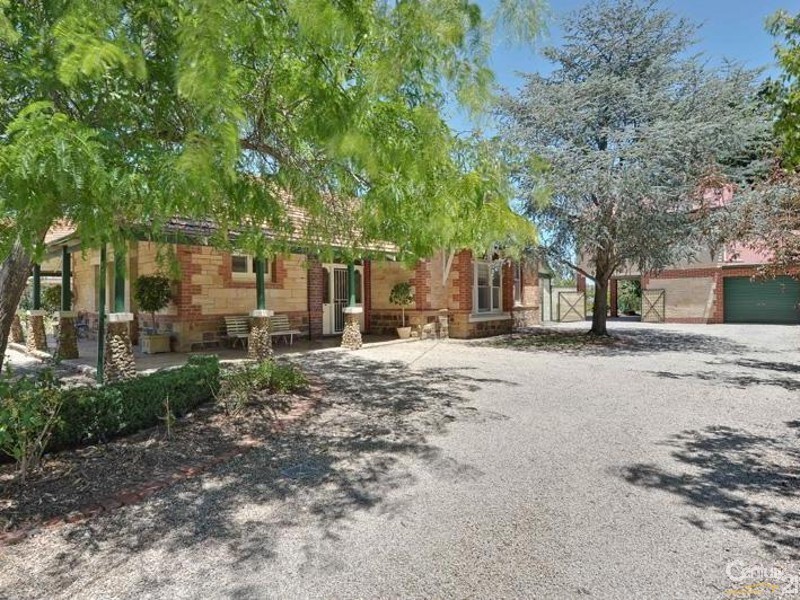 54 Coromandel Parade, Blackwood SA 5051