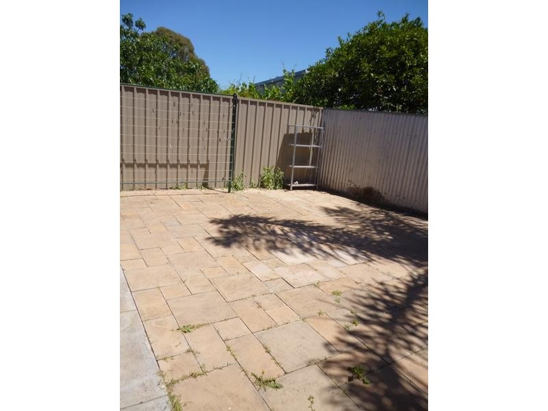 3/5 Simpson Street, Salisbury East SA 5109