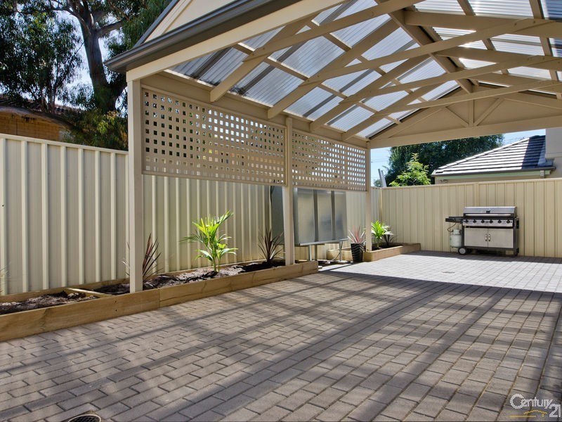 2/18 Quintus Terrace, Dover Gardens SA 5048