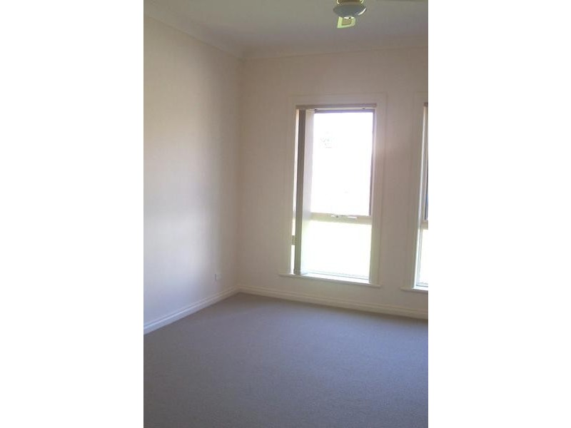37 Tobruk Ave, St Marys SA 5042