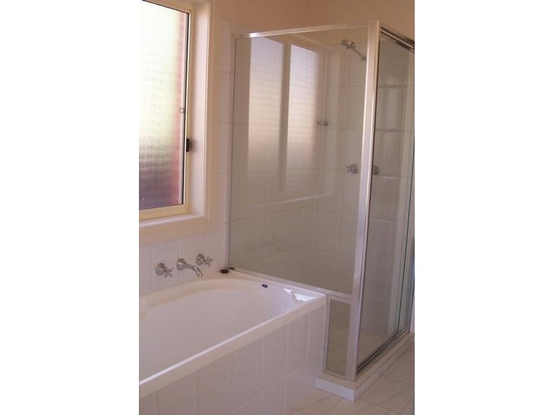 37 Tobruk Ave, St Marys SA 5042