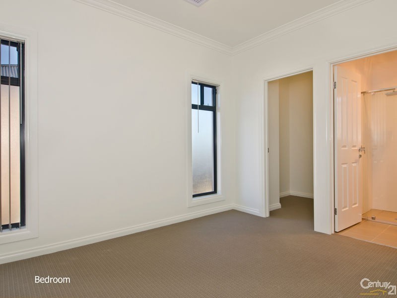 40a Nilpena Avenue, Park Holme SA 5043