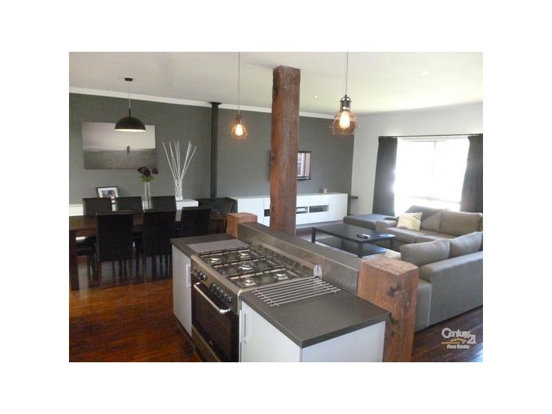 10 Penfold Street, Bedford Park SA 5042