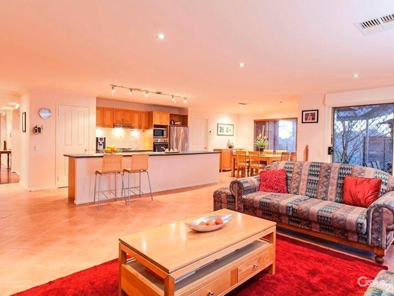 11 Newland Court, Craigburn Farm SA 5051