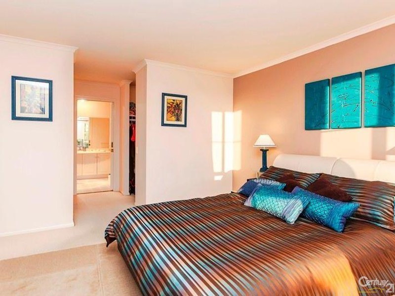 11 Newland Court, Craigburn Farm SA 5051