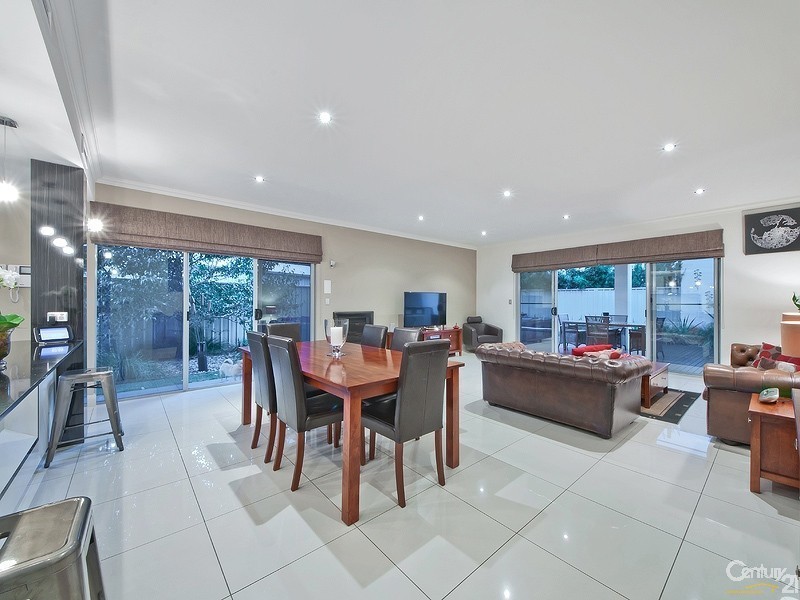 21 Whiteleaf Crescent, Glengowrie SA 5044