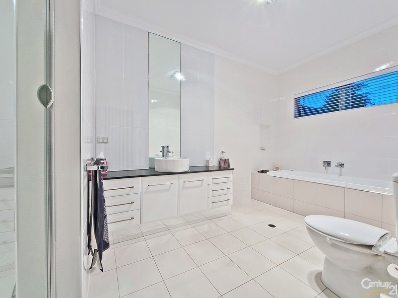 21 Whiteleaf Crescent, Glengowrie SA 5044