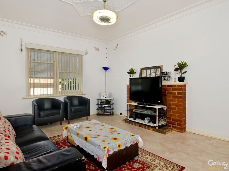 48 English Avenue, Clovelly Park SA 5042