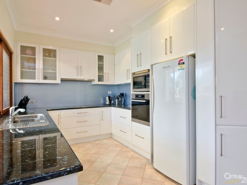 36 Harris Road, Vale Park SA 5081