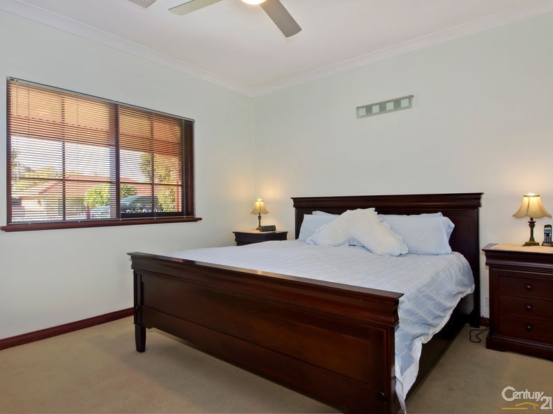 36 Harris Road, Vale Park SA 5081