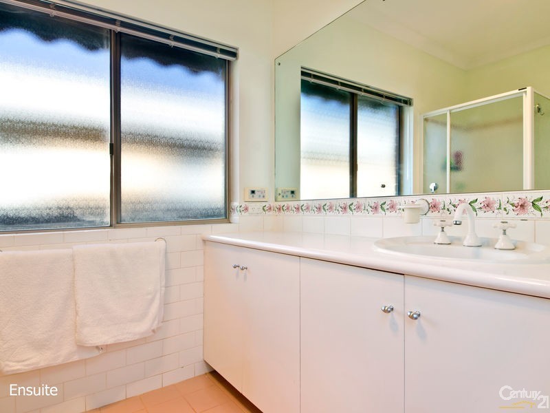 36 Harris Road, Vale Park SA 5081