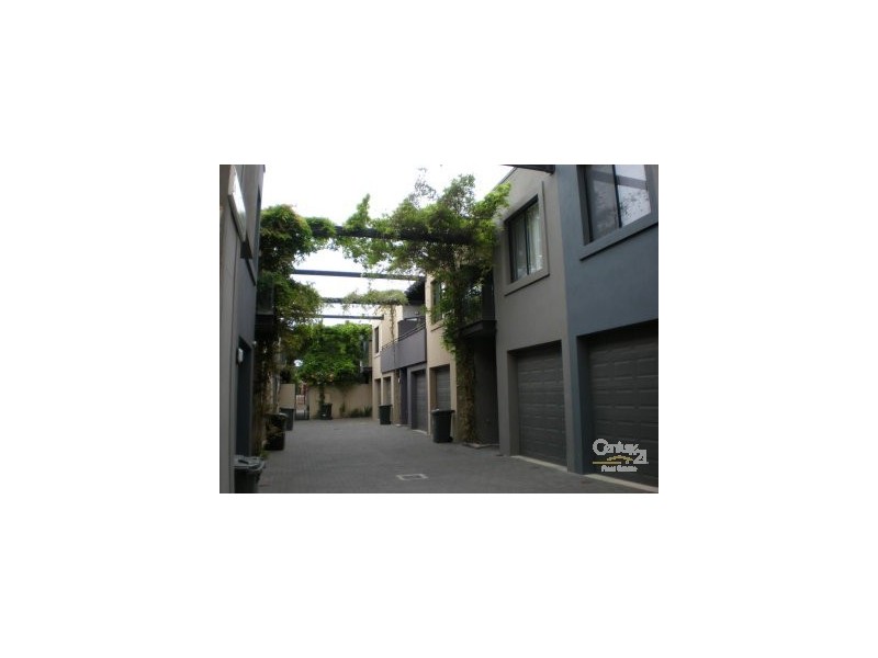 3 Sparman Close, Adelaide SA 5000