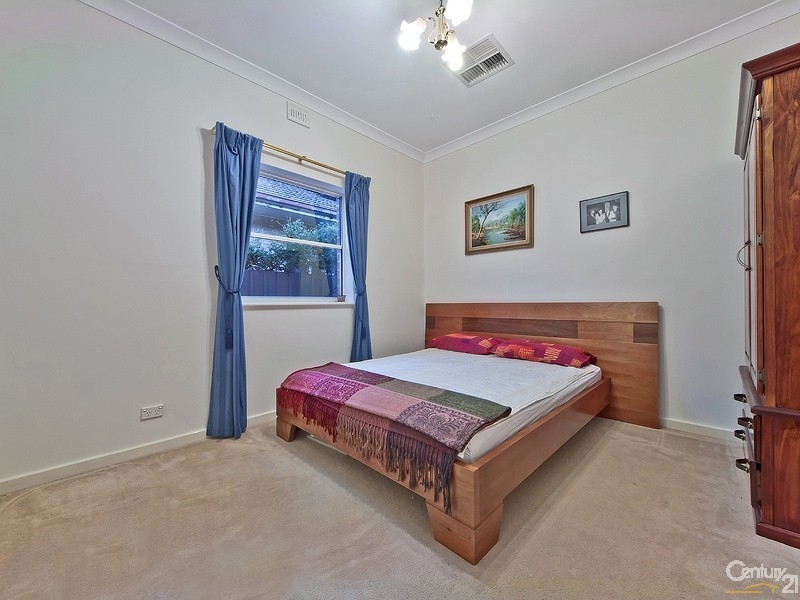 3 David Avenue, Black Forest SA 5035