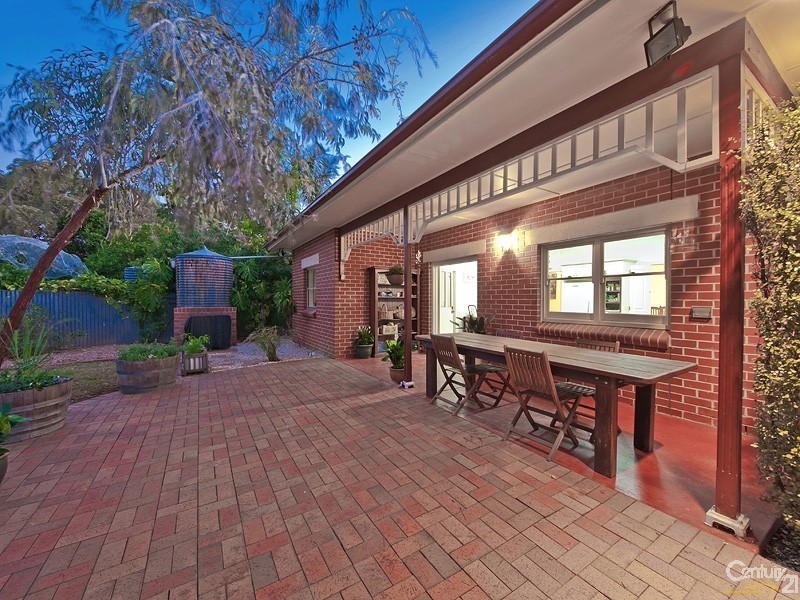 3 David Avenue, Black Forest SA 5035