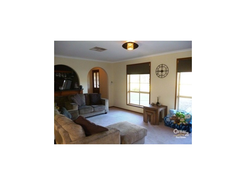 3 Dorita Court, Woodcroft SA 5162