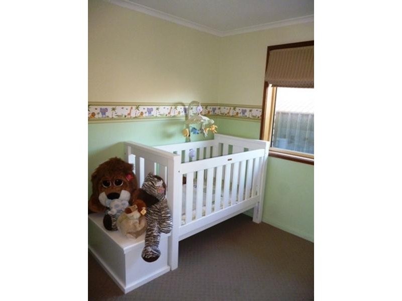 3 Dorita Court, Woodcroft SA 5162