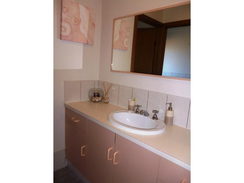 3 Dorita Court, Woodcroft SA 5162