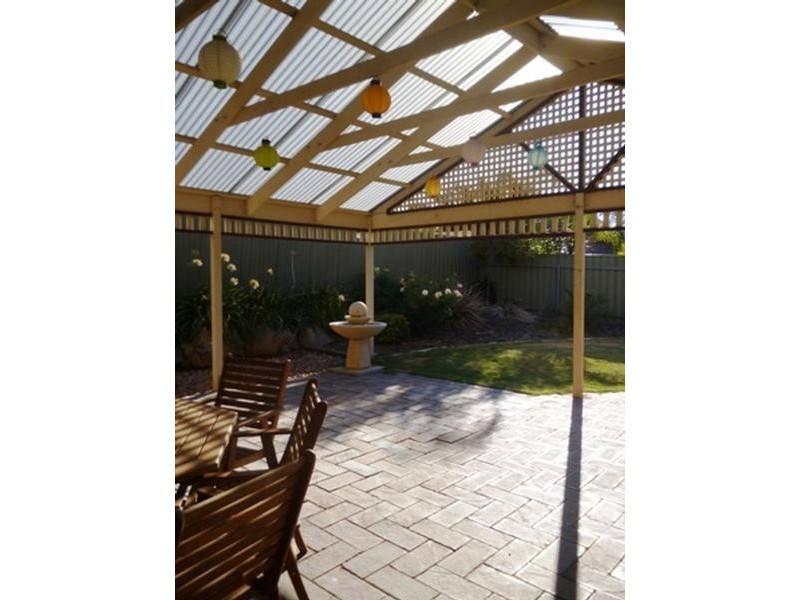 3 Dorita Court, Woodcroft SA 5162