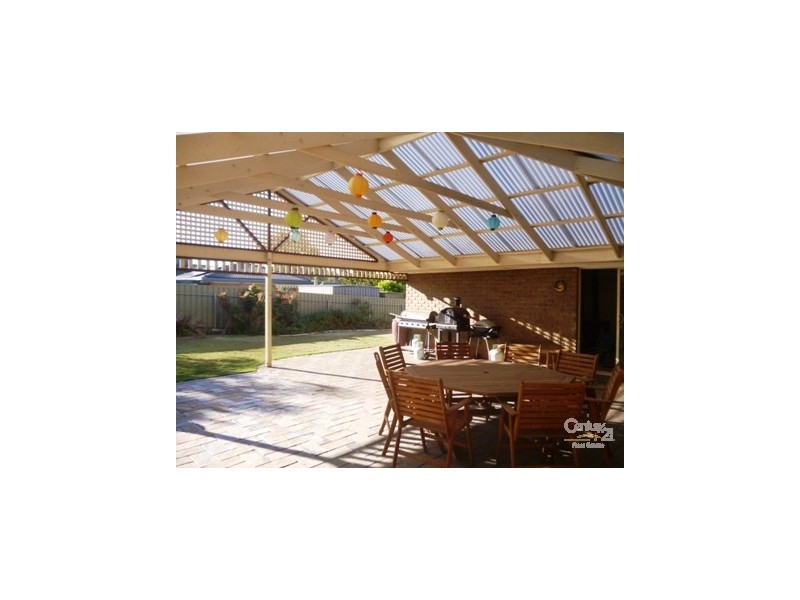 3 Dorita Court, Woodcroft SA 5162