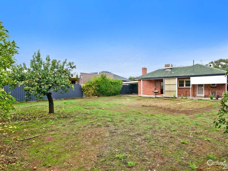 60 Edward Street, Cumberland Park SA 5041