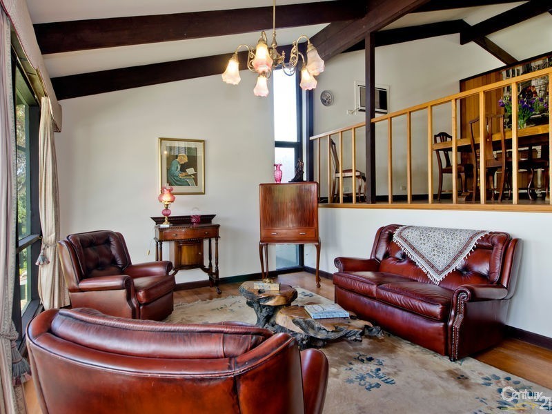 6 Ridgefield Avenue, Seaview Downs SA 5049