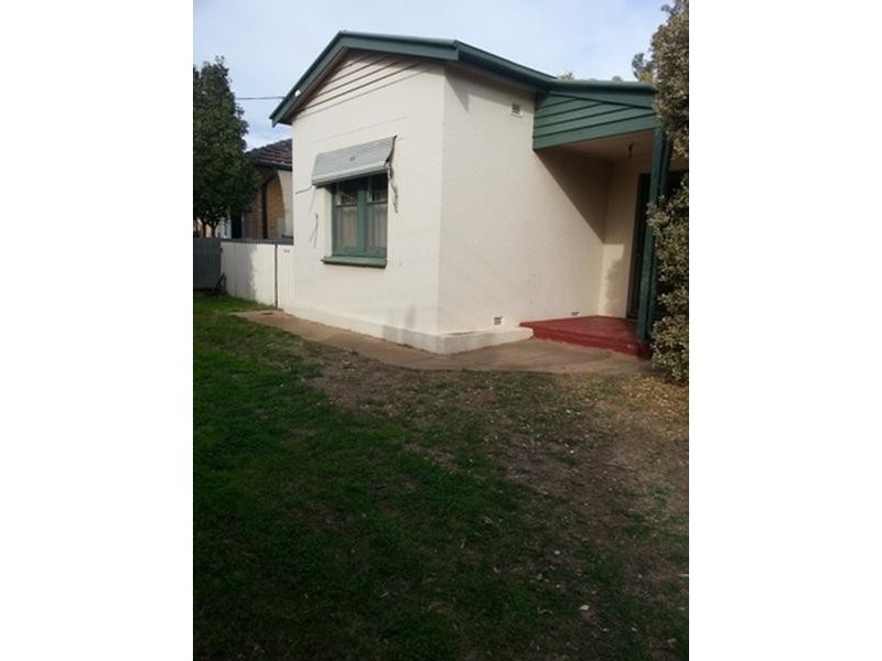 261 Lyons Road, Dernancourt SA 5075
