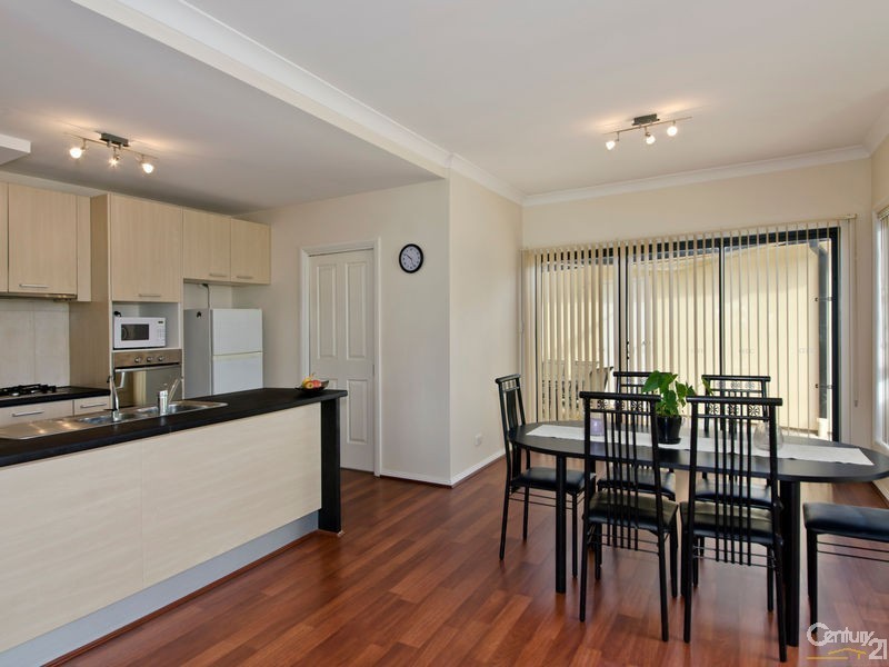 18 Richard Avenue, Mitchell Park SA 5043