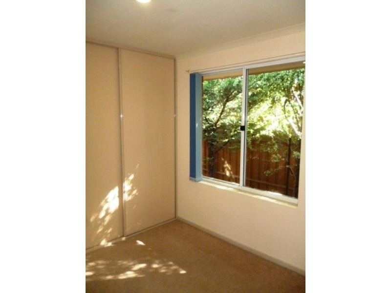 9 Champagne Crescent, Woodcroft SA 5162