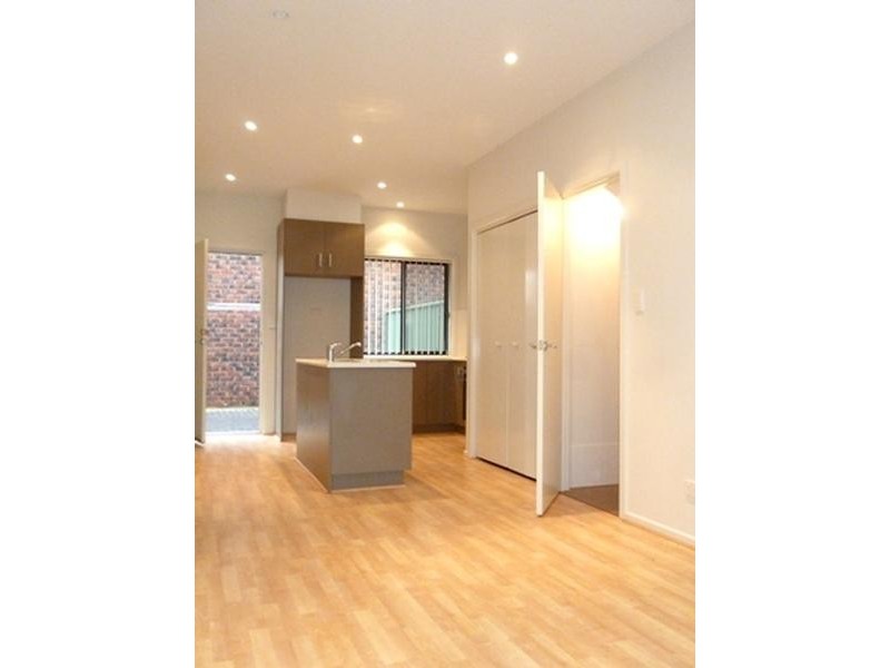 1 Franklin Avenue, Mawson Lakes SA 5095