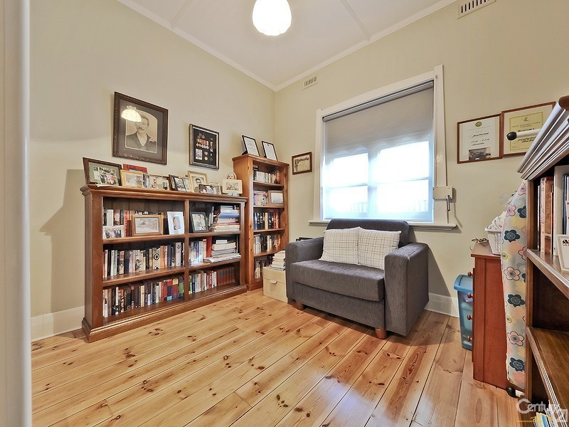 3 Forest Avenue, Black Forest SA 5035