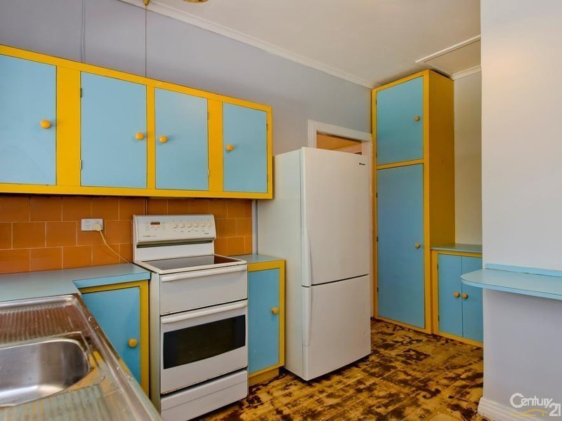 6 Ripon Road, Clarence Park SA 5034